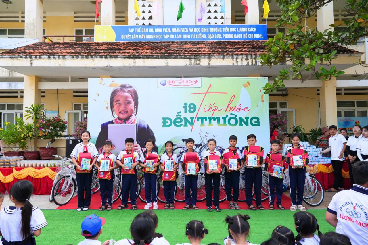 Hỗ trợ qua email của Lucky 8